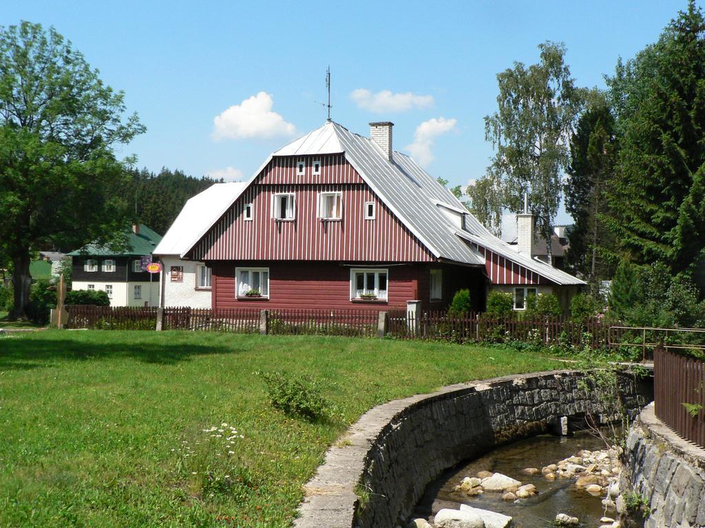 Hotel Penzion Pod můstky Harrachov Exterior foto